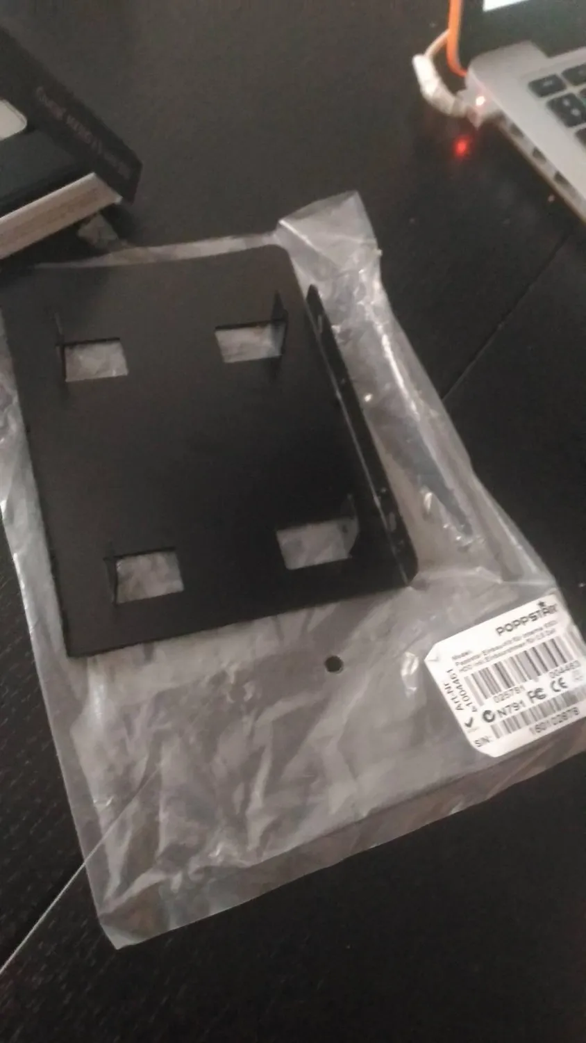Poppstar SSD Einbaurahmen 2,5 Zoll Kit mit Kabel