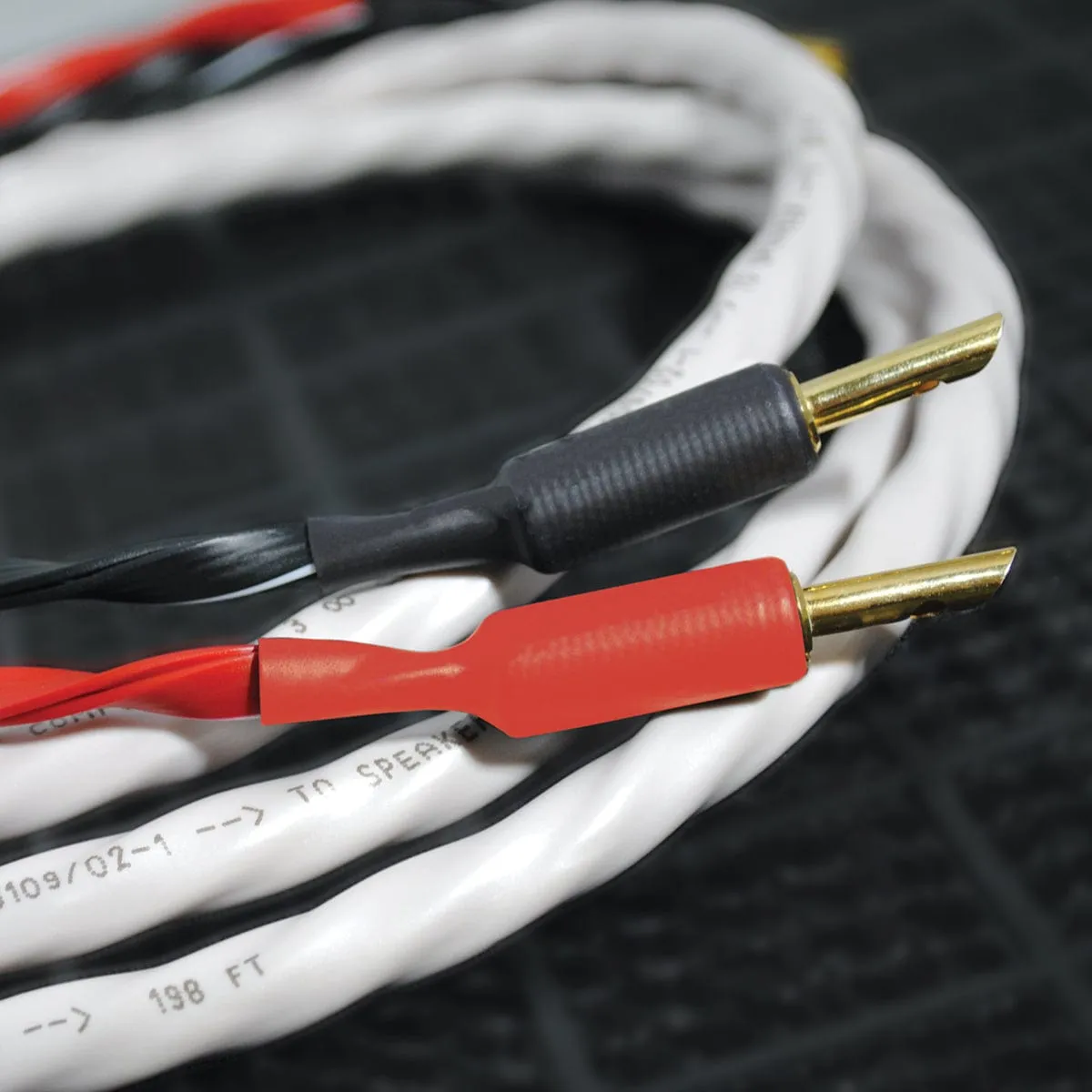 WireWorld Luna 10 Lautsprecherkabel 2,0m Paar OFC