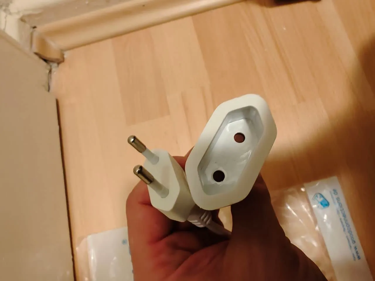 Good Connections Euro-Verlängerung Stromkabel 2m Weiß 2,5A