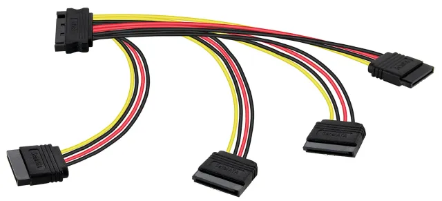 Poppstar SATA Stromkabel Adapter 4-fach 20cm gerade