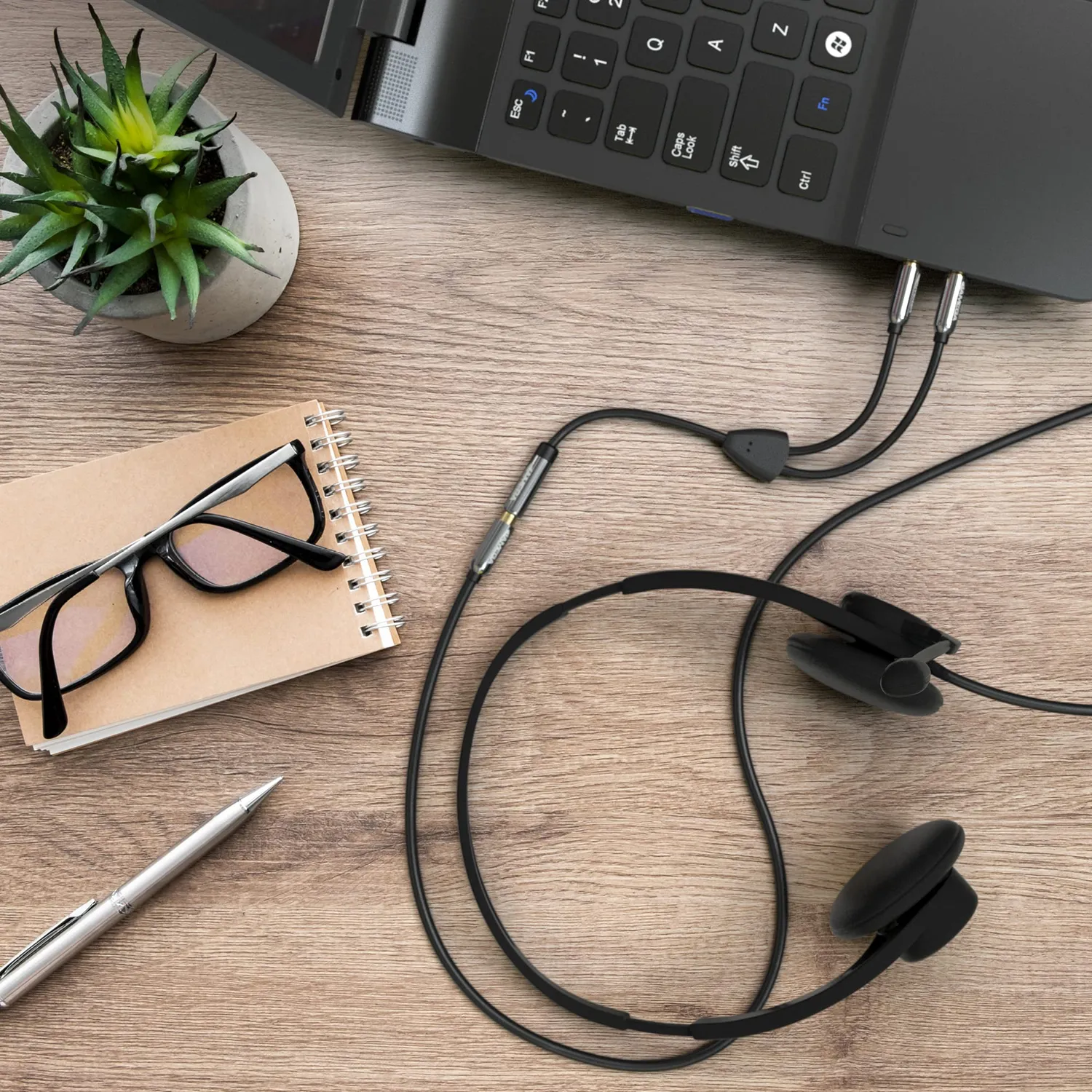 Jamega Audio Y-Splitter 3,5mm CTIA 20cm Headset