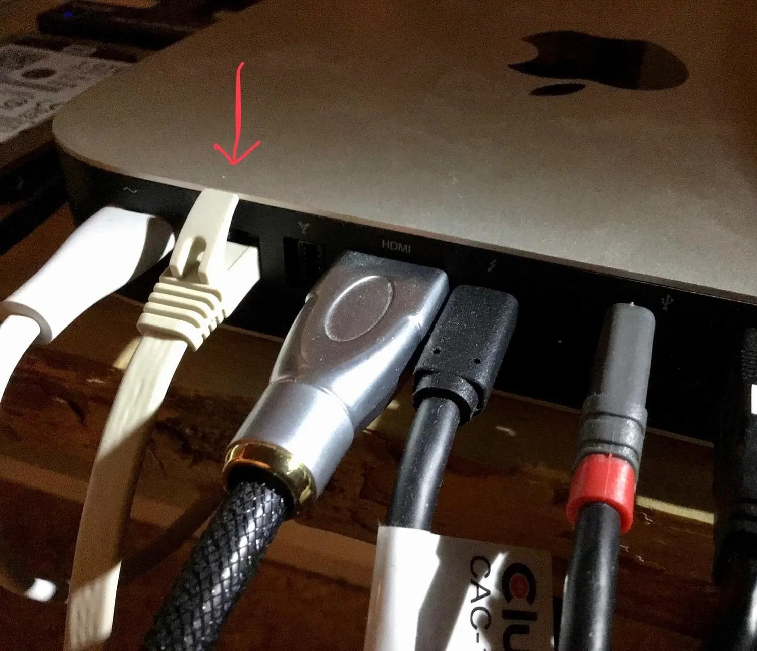 JAMEGA Cat.7 Netzwerkkabel Flach 0,25m Schwarz 10Gbit