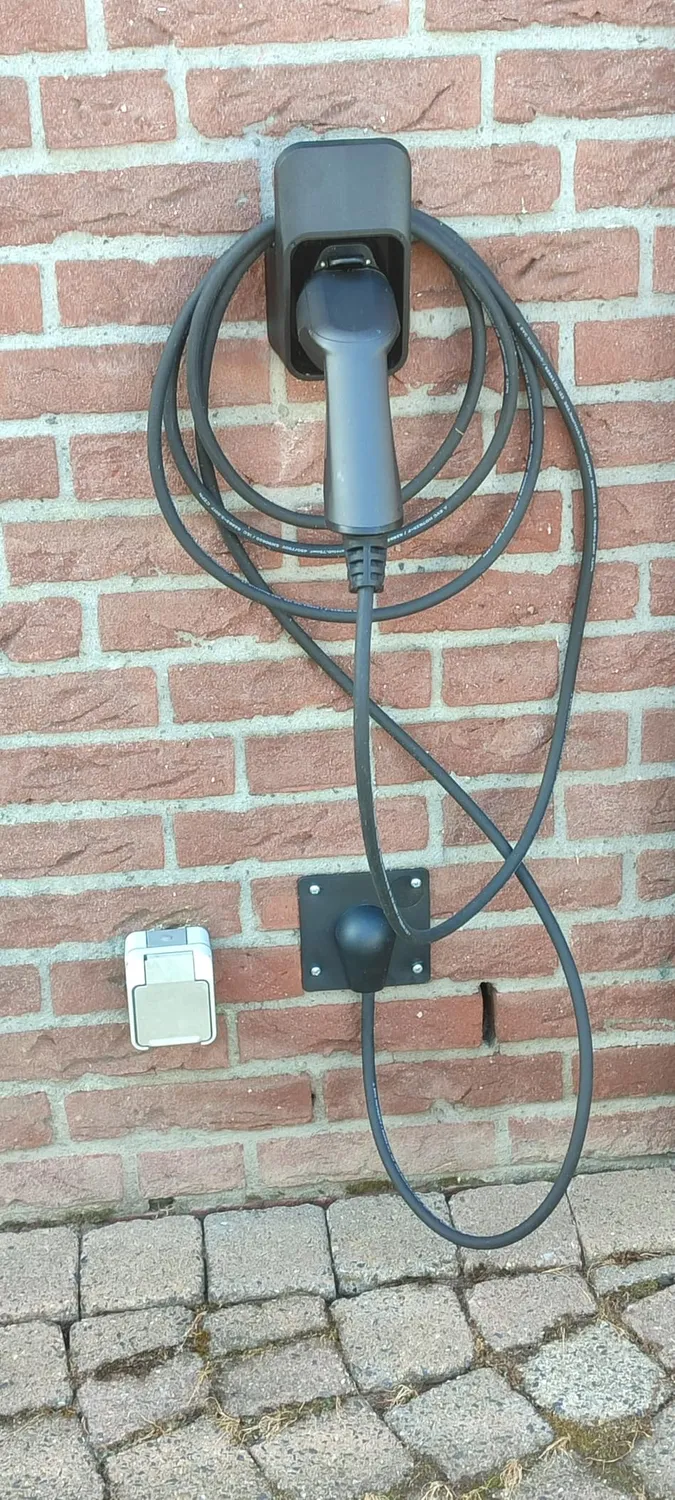 Kenable Kabeldurchführung Außenwand 110mm schwarz 1er