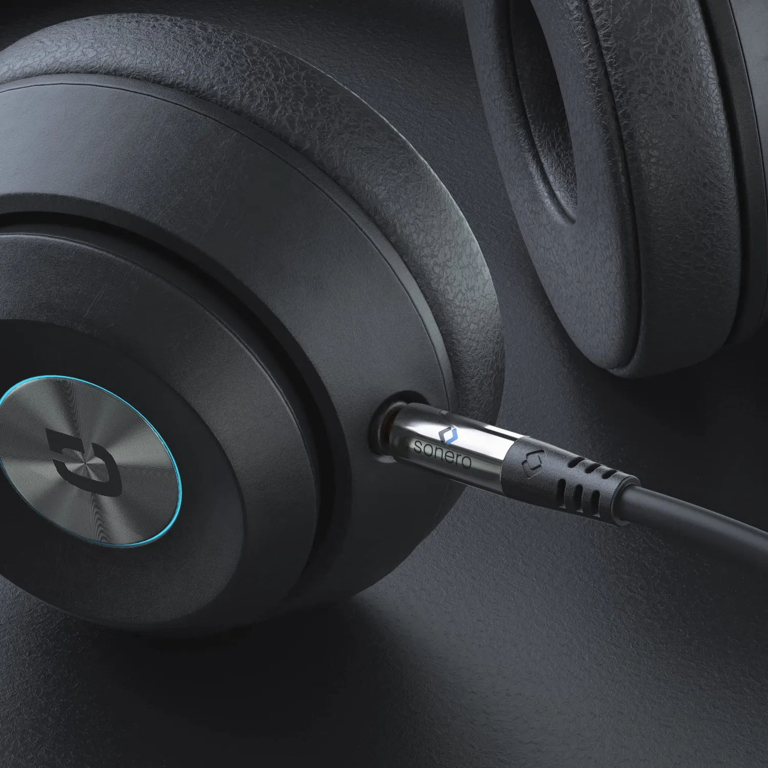 Sonero Premium Audiokabel 3,5mm Klinke 2m schwarz 90° Winkel