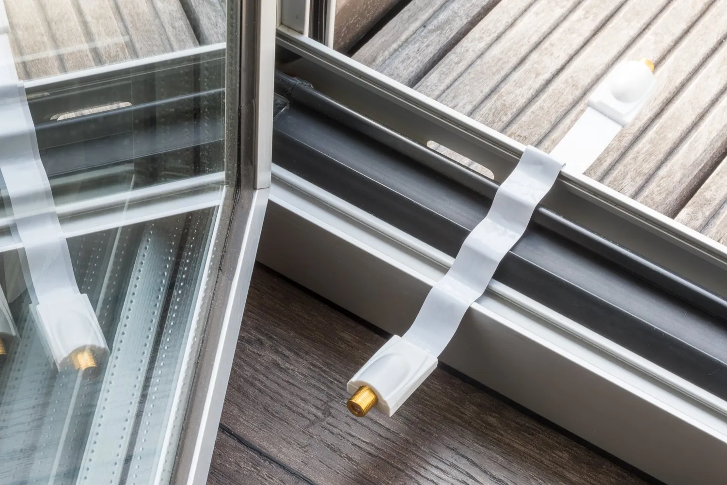 Poppstar SAT Fensterdurchführung 28cm weiß flach F-Buchse