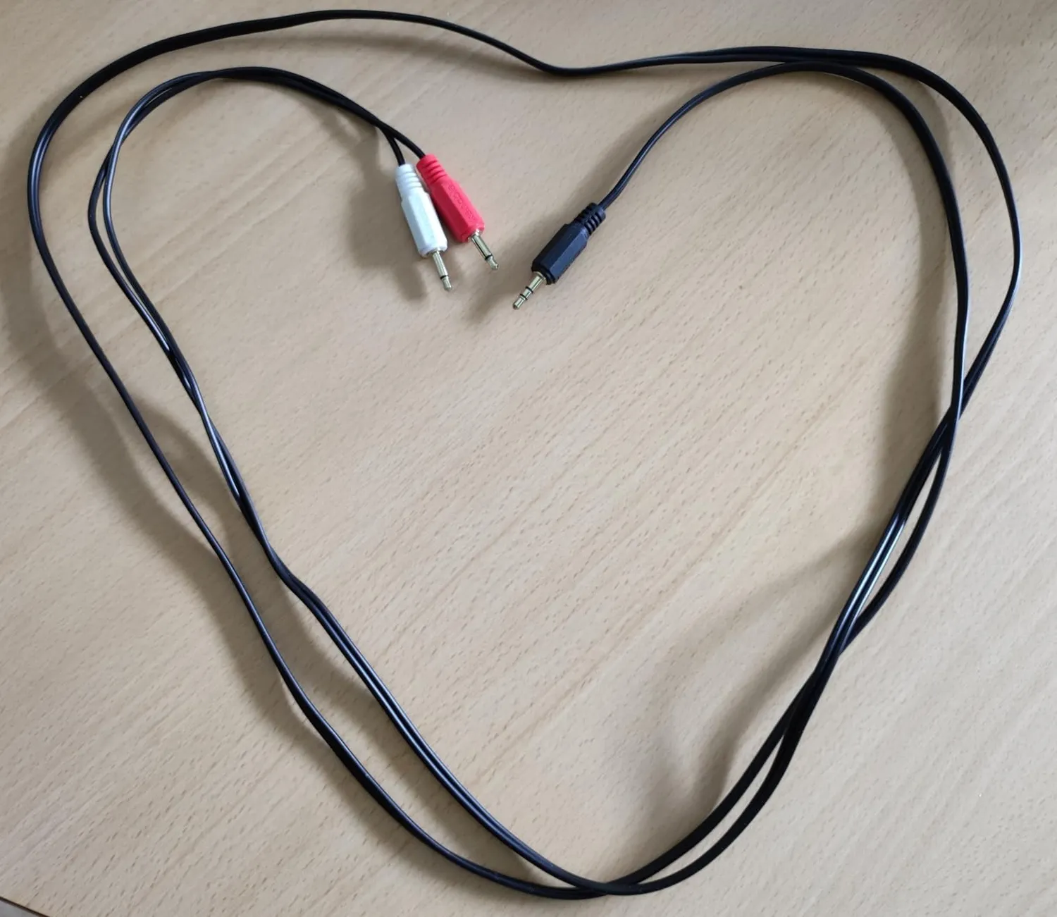 Kenable 3,5mm Stereo Y-Audiokabel 2m schwarz vergoldet
