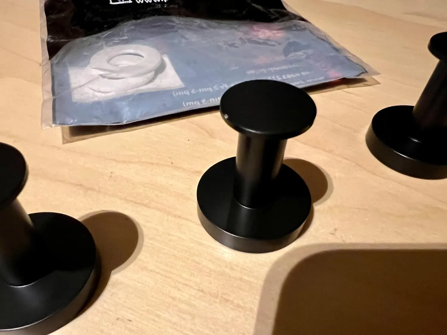 Poppstar Magnethaken schwarz matt 4 Stück Neodym
